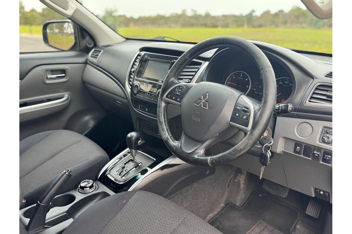 2015 Mitsubishi Triton GLS MQ 4X4
