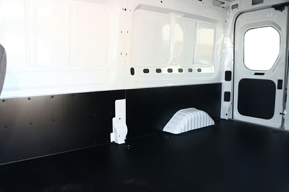 2024 LDV Deliver 9 LWB