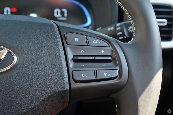 2025 Hyundai Venue Elite QX.V5