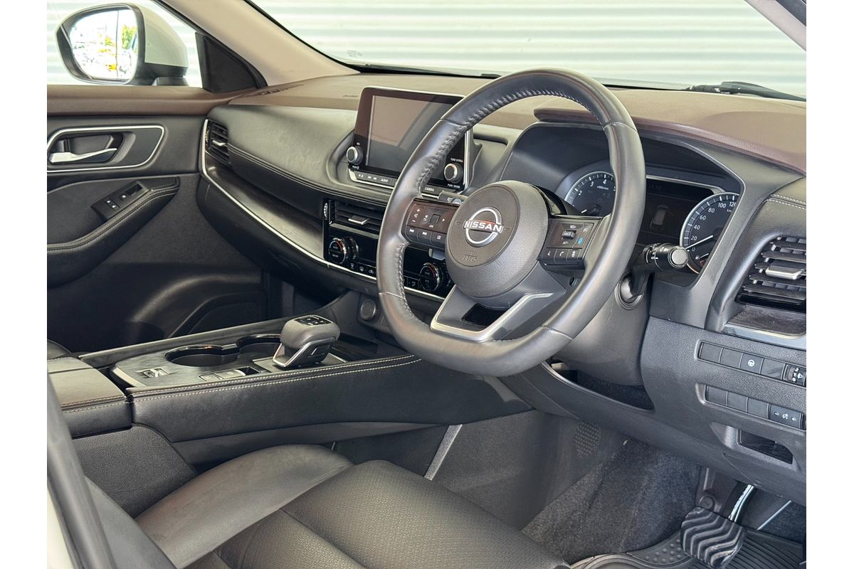 2023 Nissan X-TRAIL ST-L T33