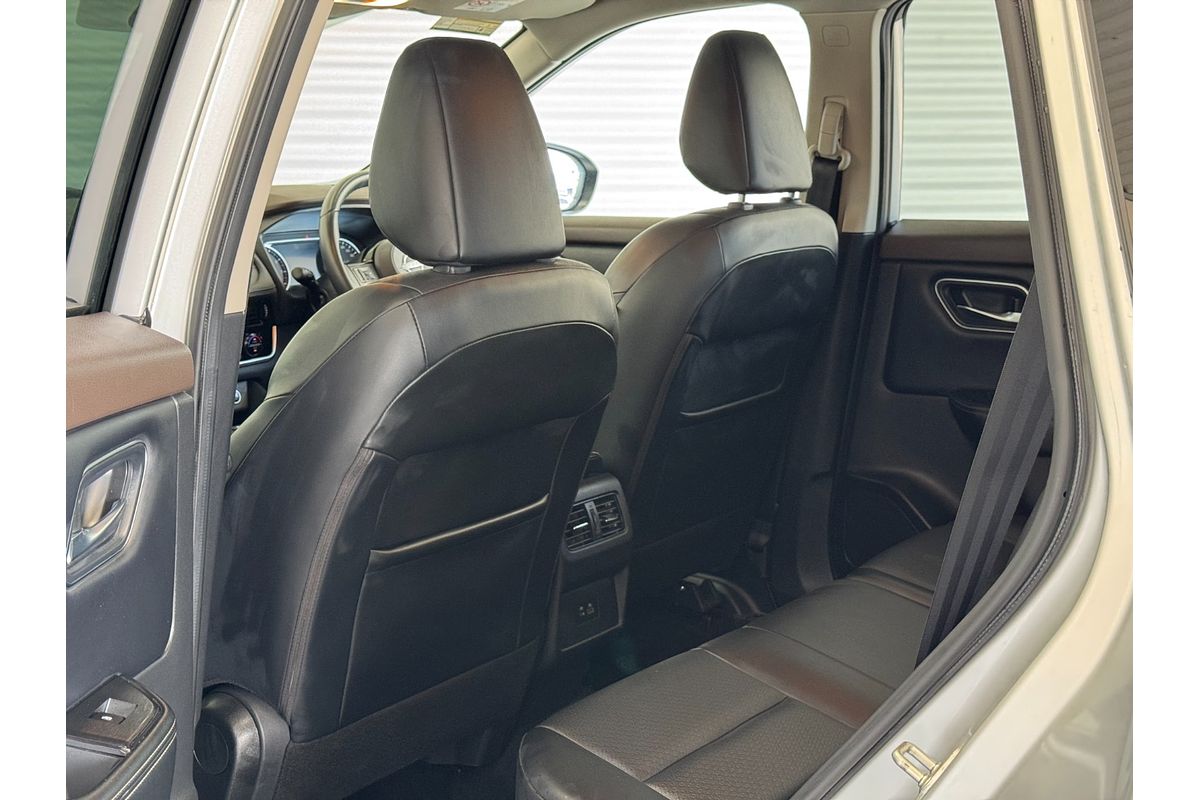 2023 Nissan X-TRAIL ST-L T33