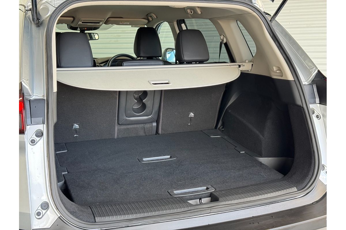 2023 Nissan X-TRAIL ST-L T33