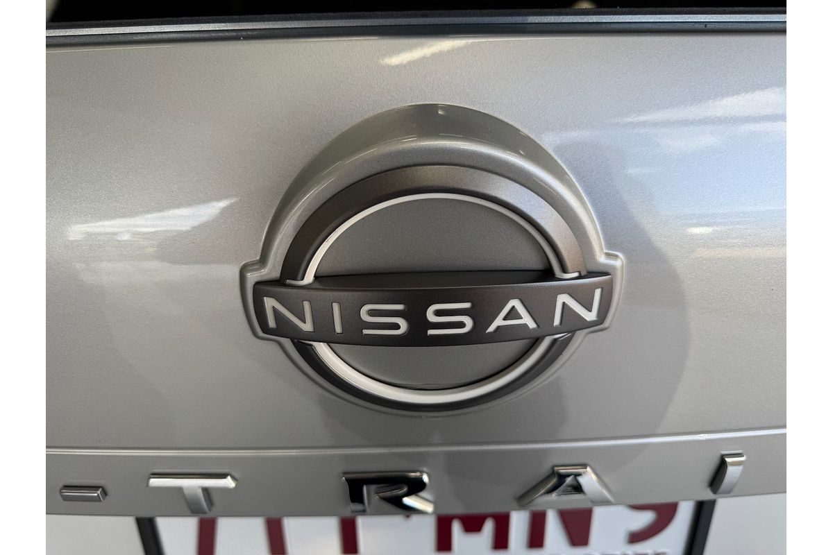 2023 Nissan X-TRAIL ST-L T33