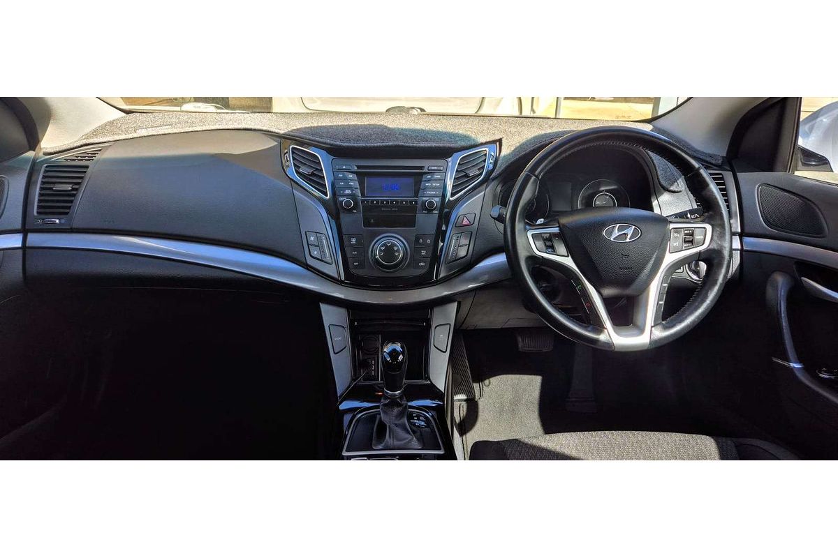 2013 Hyundai i40 Active VF2
