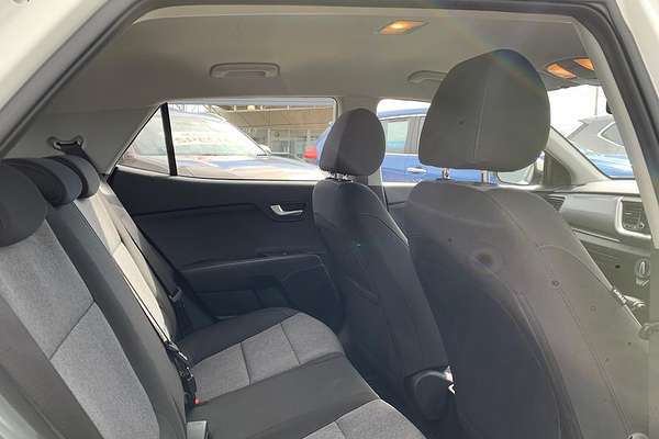 2024 Kia Stonic S YB