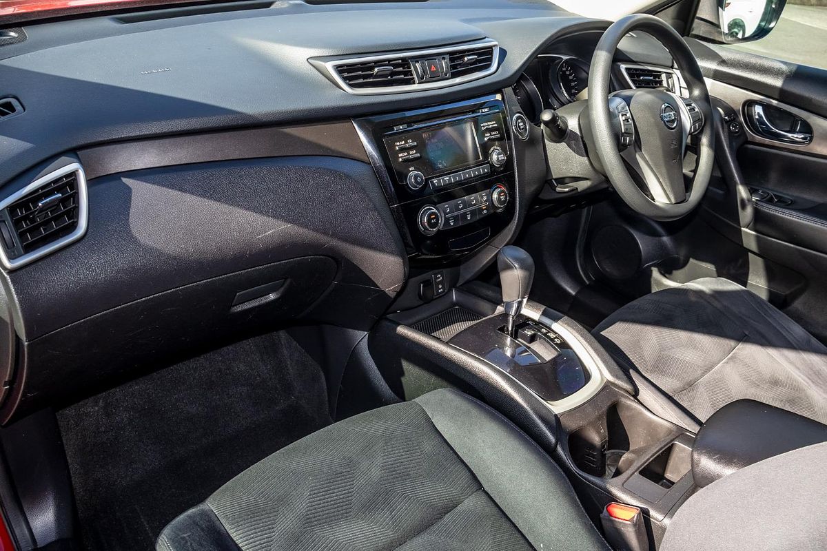 2014 Nissan X-TRAIL ST T32