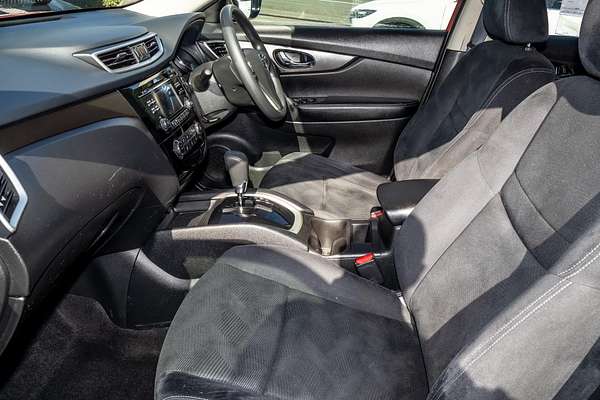 2014 Nissan X-TRAIL ST T32