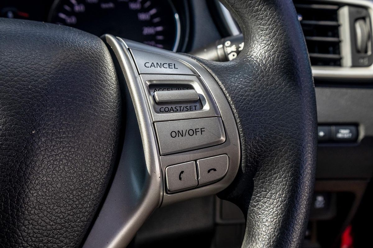2014 Nissan X-TRAIL ST T32