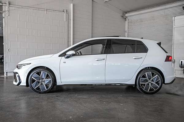 2025 Volkswagen Golf 110TSI R-Line 8.5