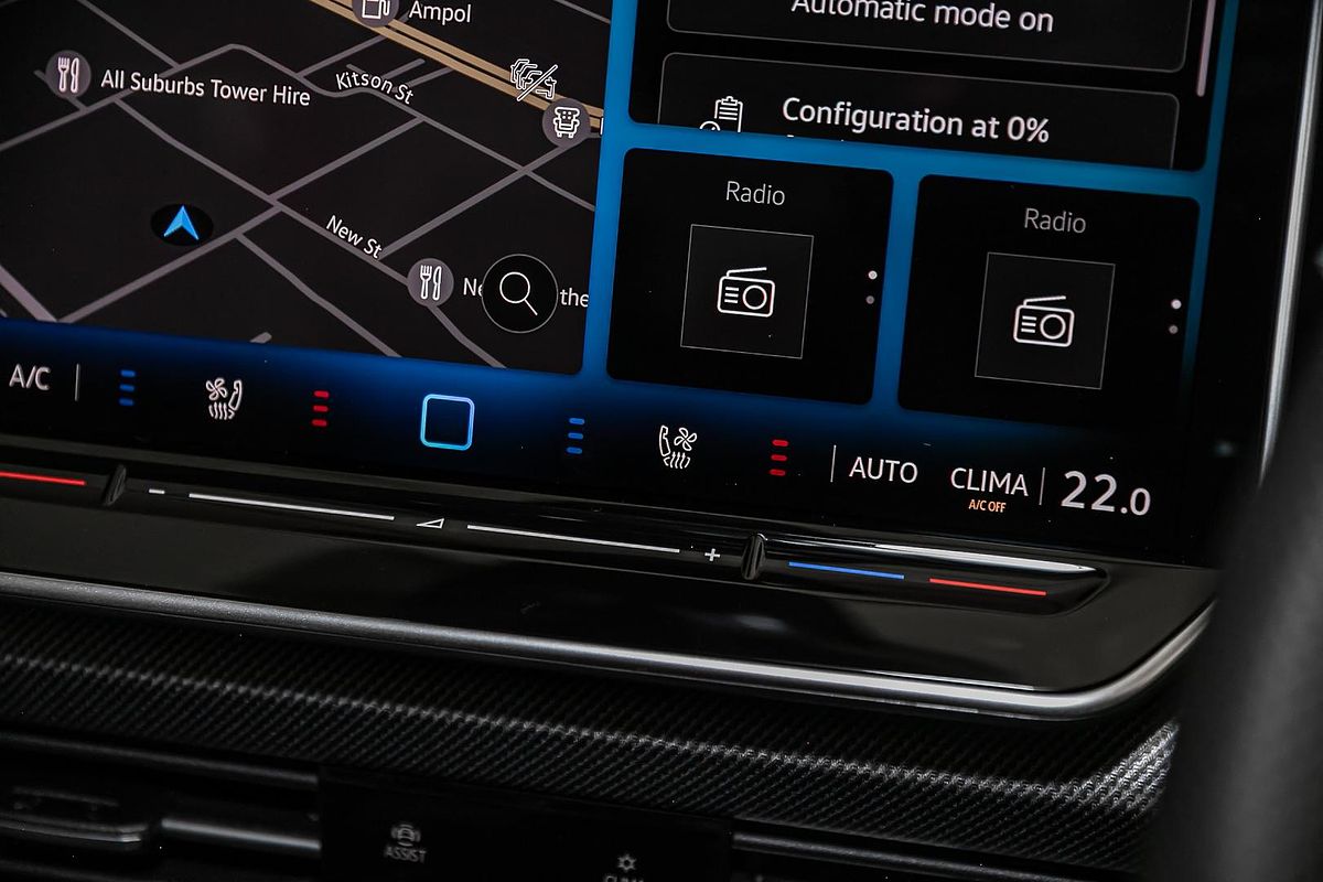 2025 Volkswagen Golf 110TSI R-Line 8.5