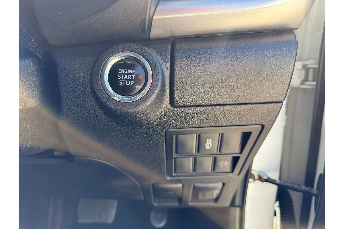 2018 Toyota Hilux SR5 GUN126R 4X4