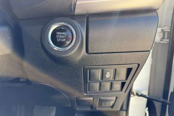 2018 Toyota Hilux SR5 GUN126R 4X4