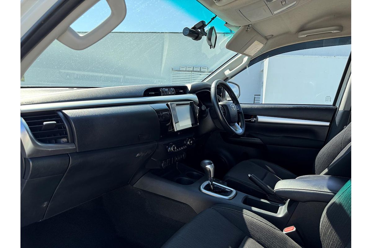 2018 Toyota Hilux SR5 GUN126R 4X4
