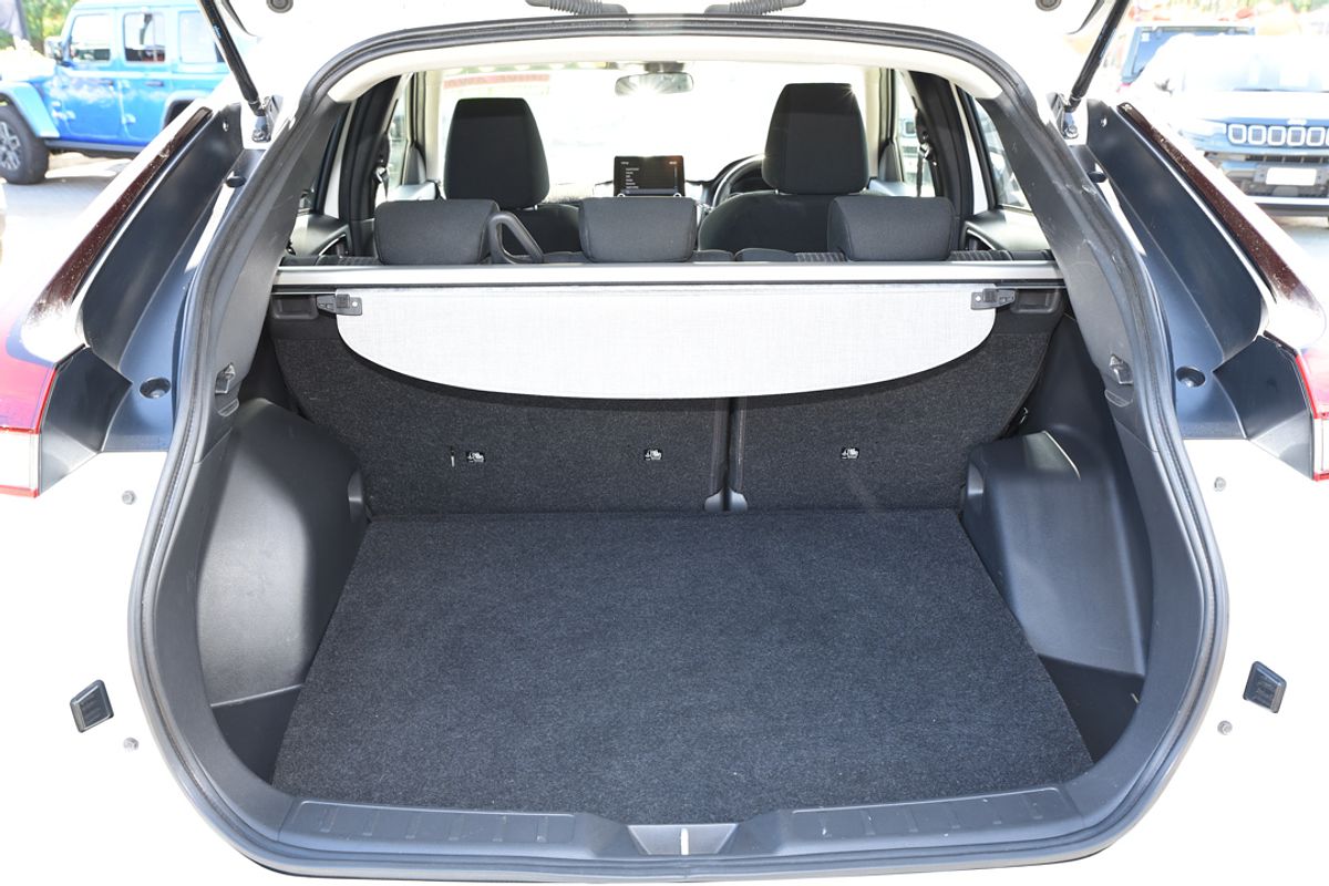 2022 Mitsubishi Eclipse Cross LS YB