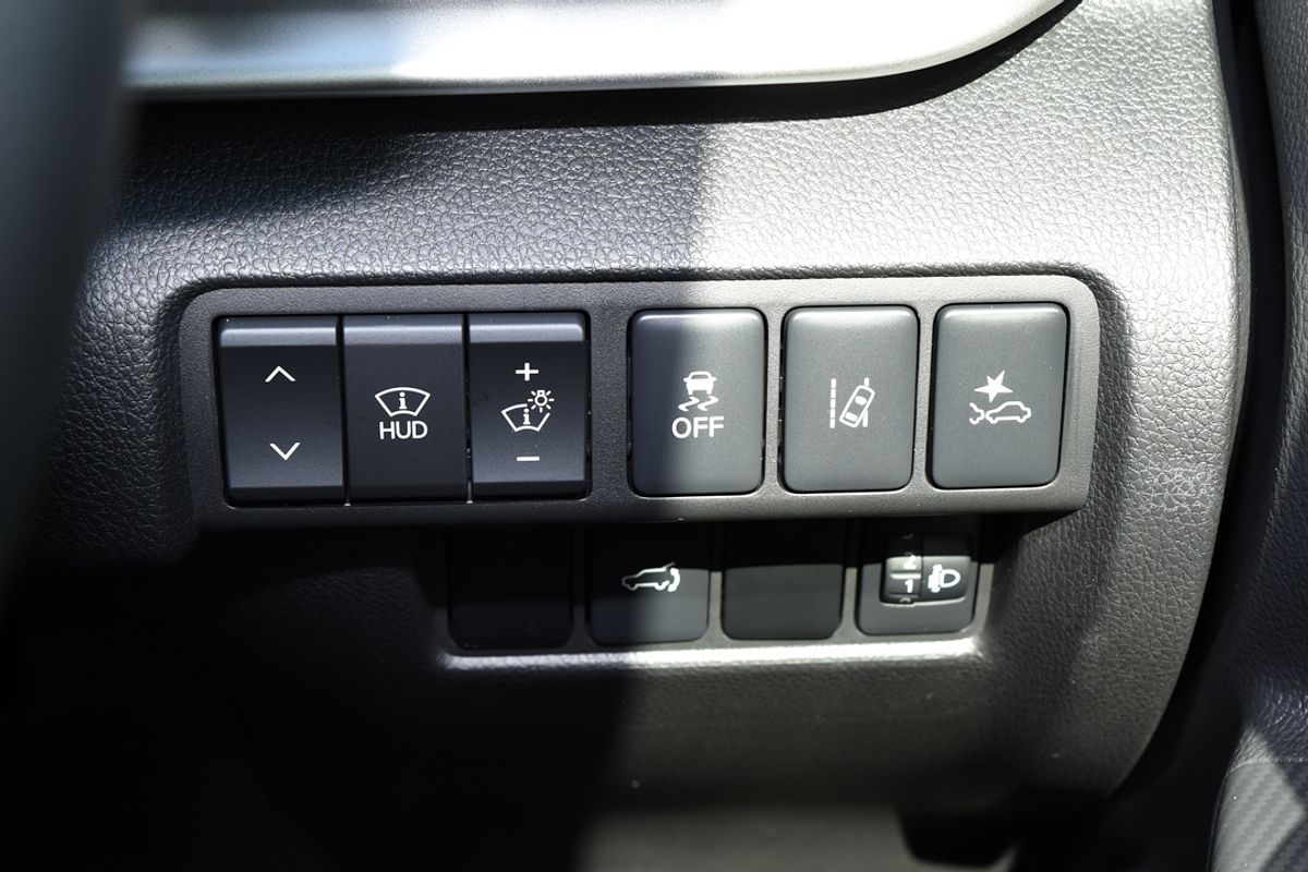 2024 Mitsubishi Eclipse Cross Exceed YB