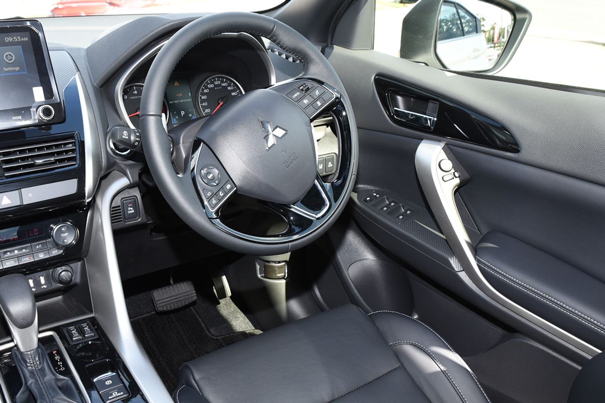 2024 Mitsubishi Eclipse Cross Exceed YB