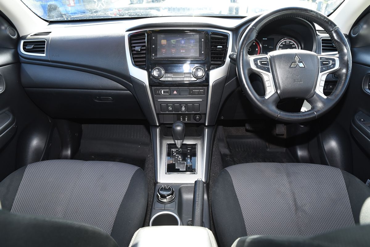 2022 Mitsubishi Triton GLX-R MR 4X4