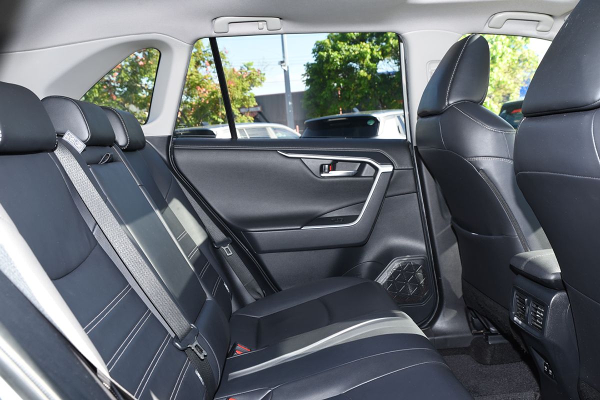 2019 Toyota RAV4 Cruiser MXAA52R