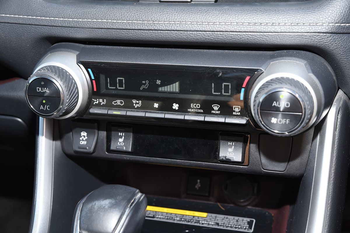 2019 Toyota RAV4 Cruiser MXAA52R