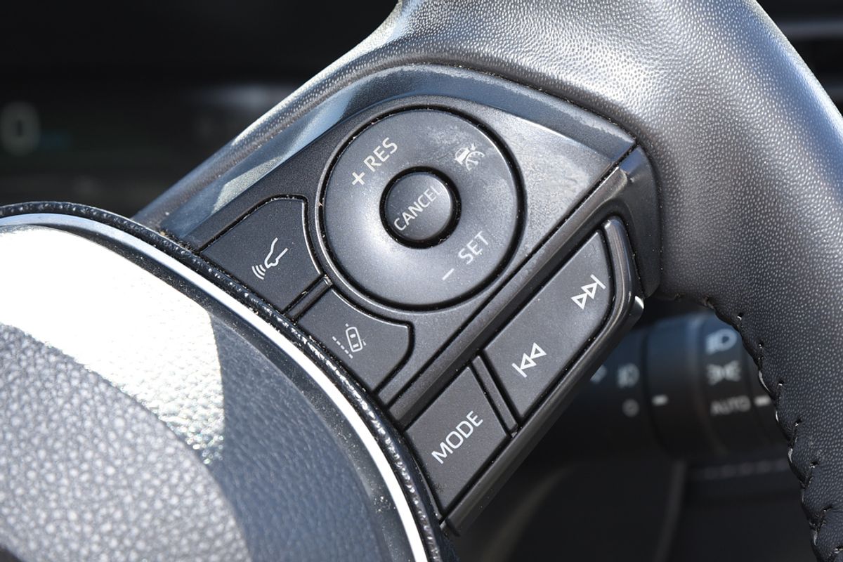 2019 Toyota RAV4 Cruiser MXAA52R