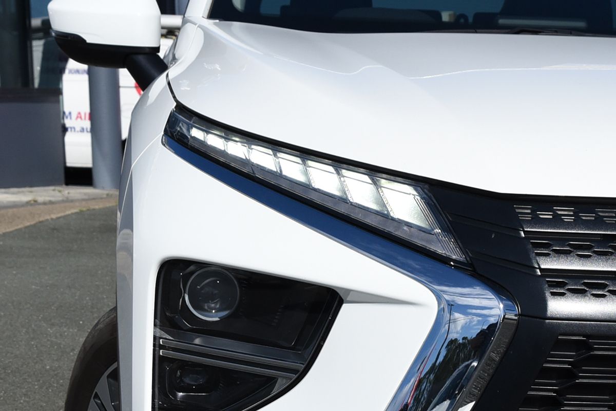 2022 Mitsubishi Eclipse Cross LS YB