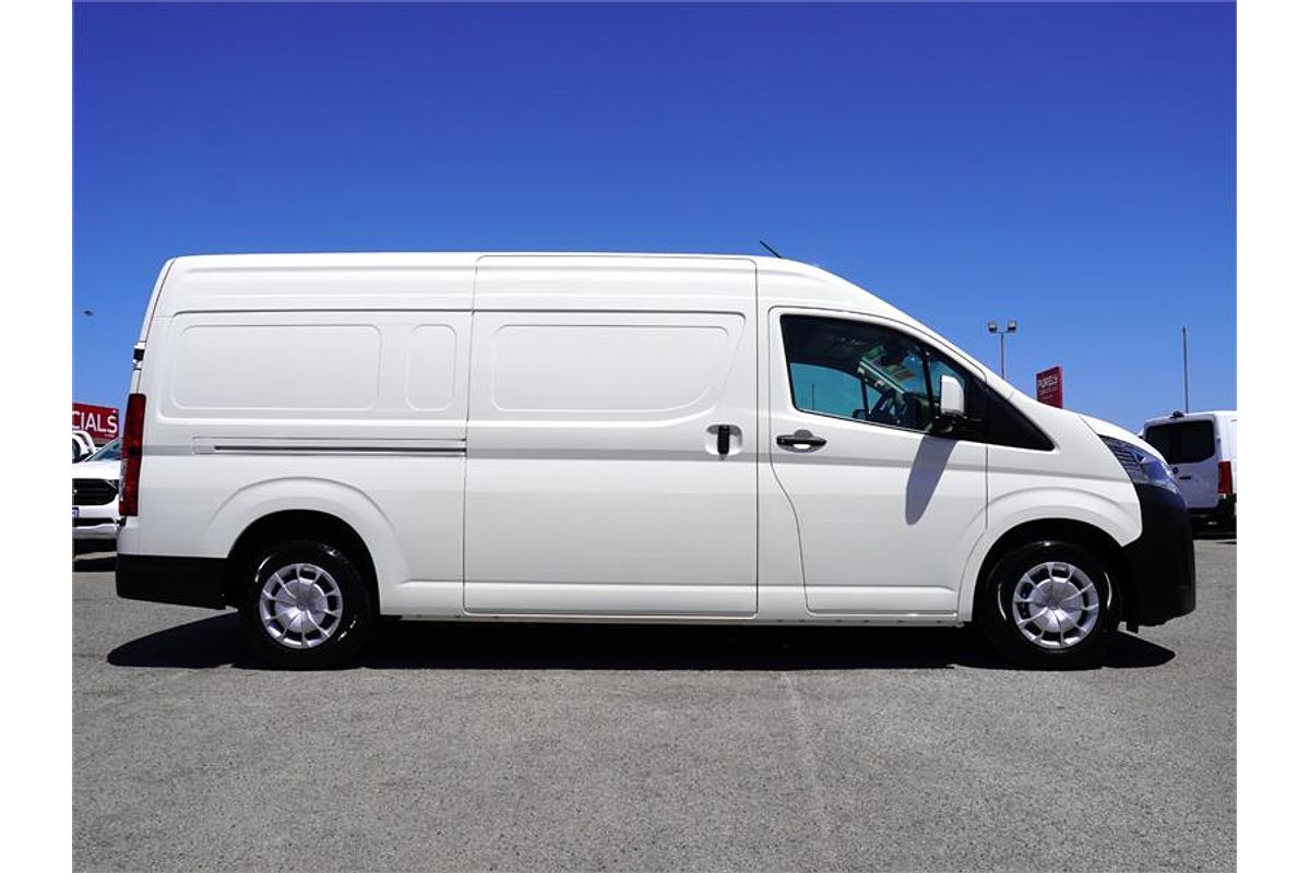 2024 Toyota Hiace GDH320R