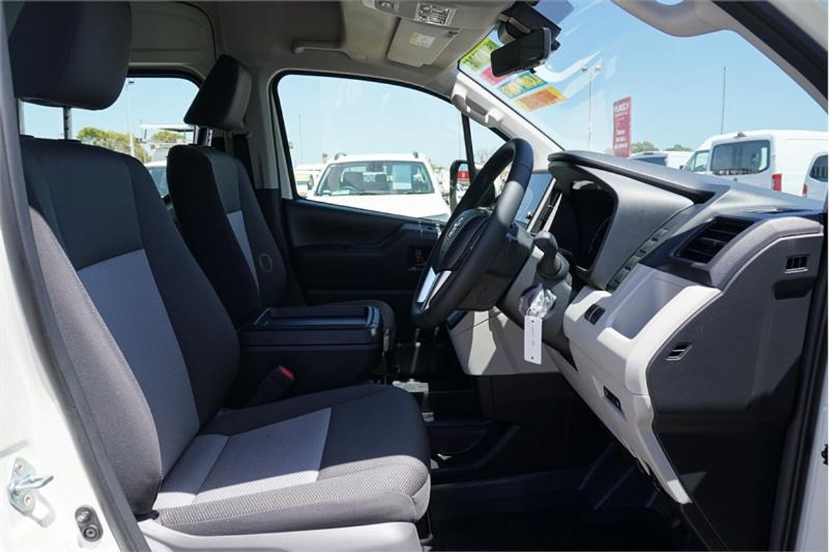 2024 Toyota Hiace GDH320R