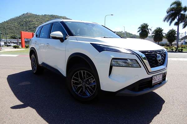 2024 Nissan X-TRAIL ST T33