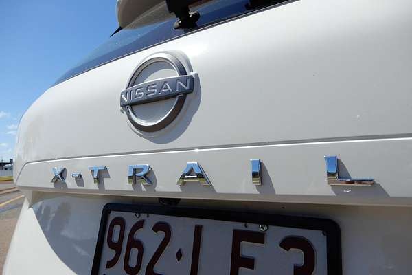 2024 Nissan X-TRAIL ST T33