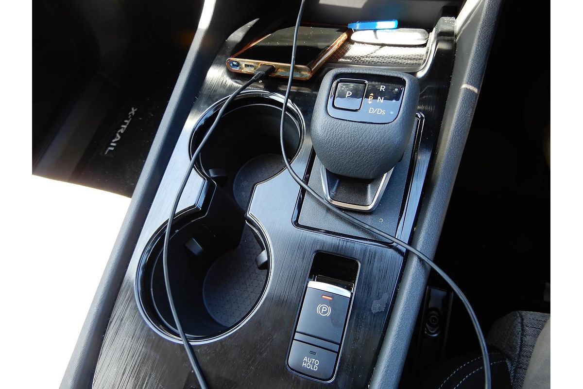 2024 Nissan X-TRAIL ST T33