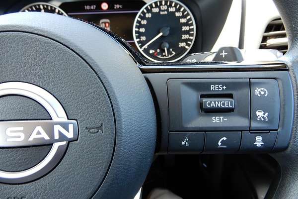 2024 Nissan X-TRAIL ST T33