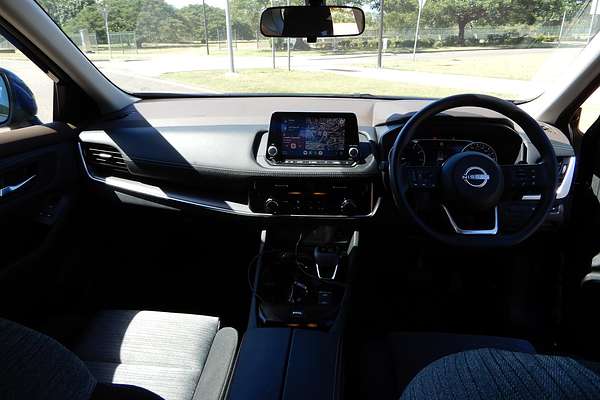 2024 Nissan X-TRAIL ST T33