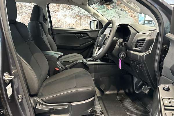 2025 Isuzu D-MAX SX 4X4