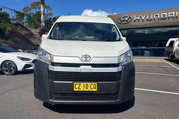 2020 Toyota Hiace Commuter GDH322R