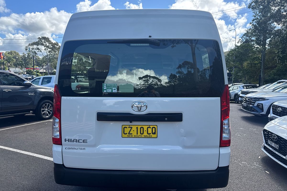 2020 Toyota Hiace Commuter GDH322R
