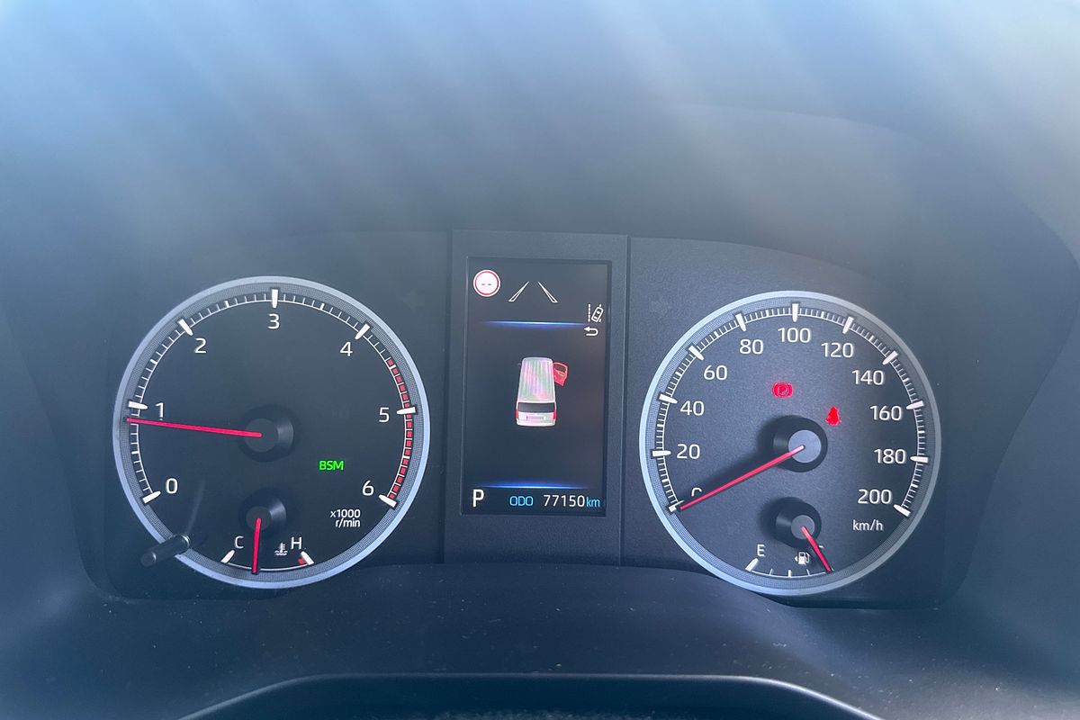 2020 Toyota Hiace Commuter GDH322R