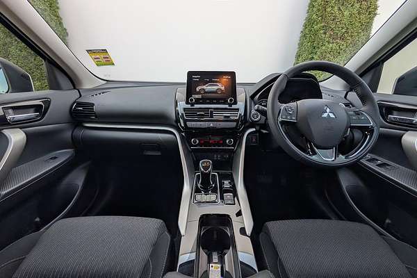 2024 Mitsubishi Eclipse Cross PHEV ES YB