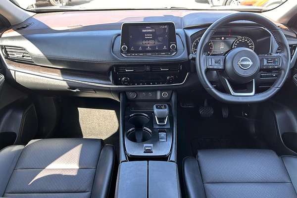2024 Nissan X-TRAIL ST-L T33