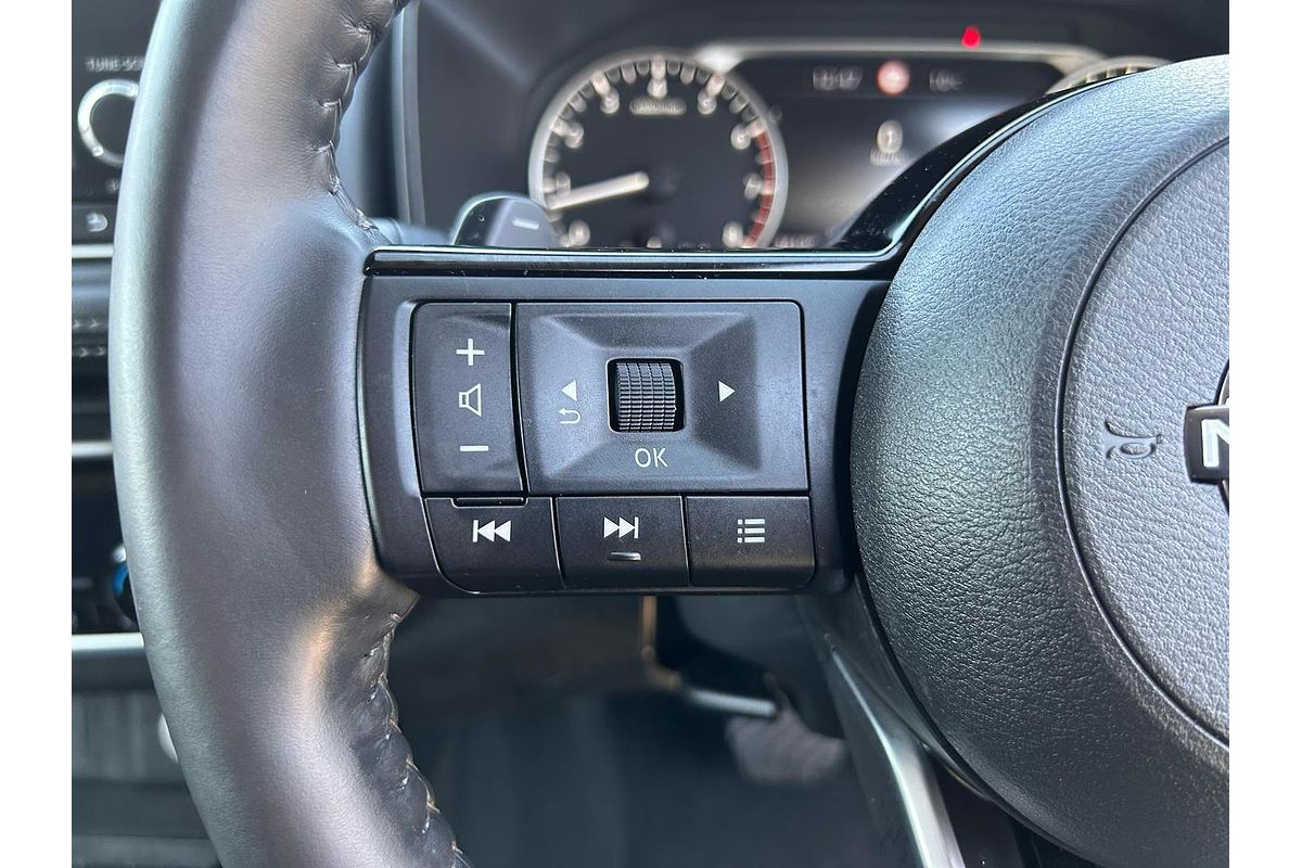 2024 Nissan X-TRAIL ST-L T33