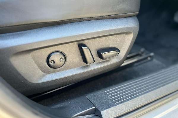 2024 Nissan X-TRAIL ST-L T33