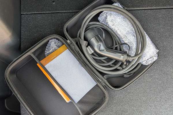 2024 Mitsubishi Eclipse Cross PHEV ES YB