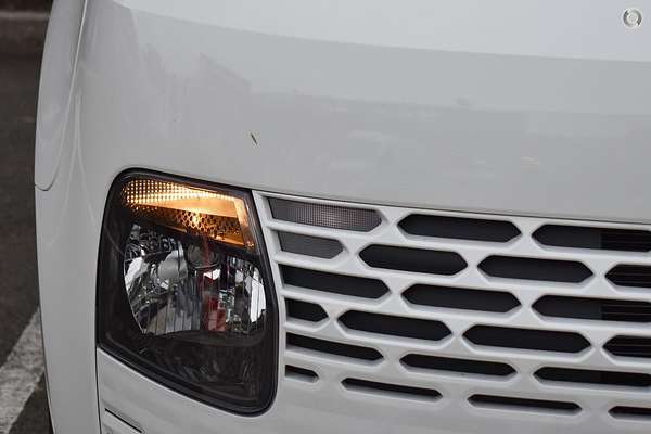 2025 Hyundai STARIA LOAD US4.V3