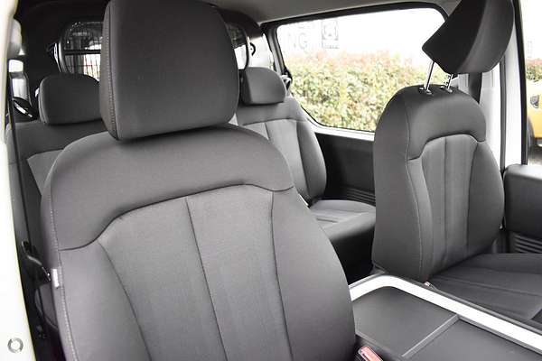 2025 Hyundai STARIA LOAD US4.V3