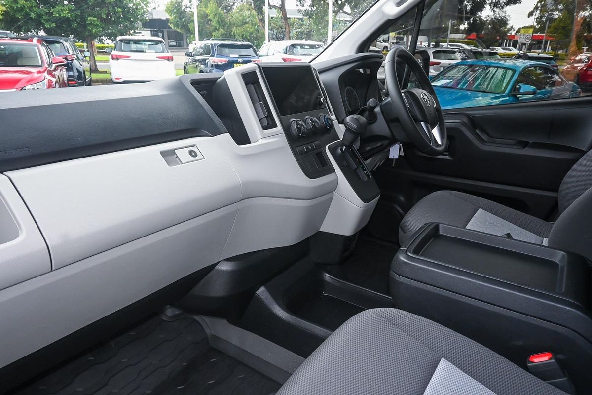 2024 Toyota Hiace GDH300R LWB