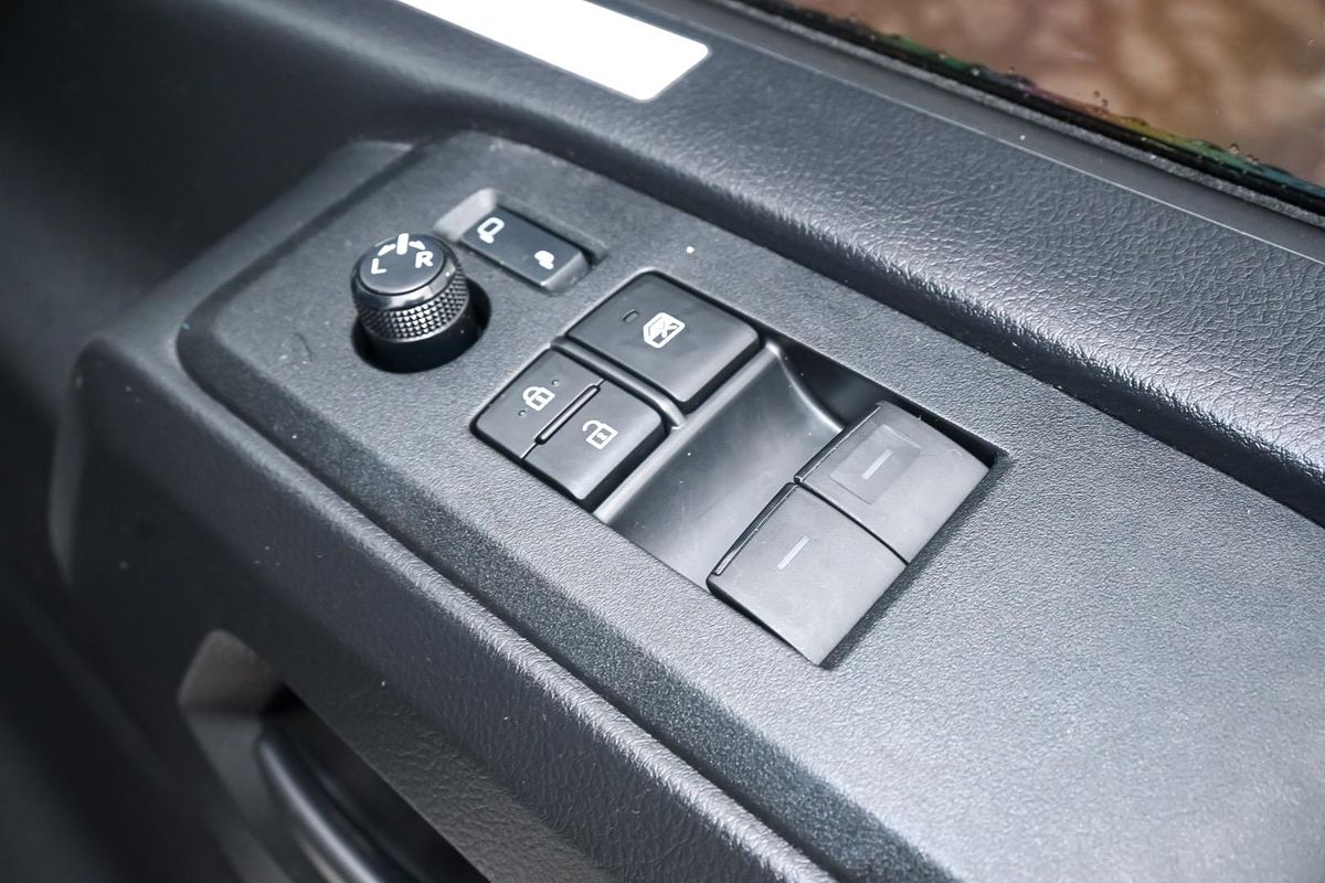 2024 Toyota Hiace GDH300R LWB