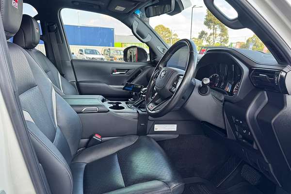 2021 Toyota Landcruiser GR Sport FJA300R