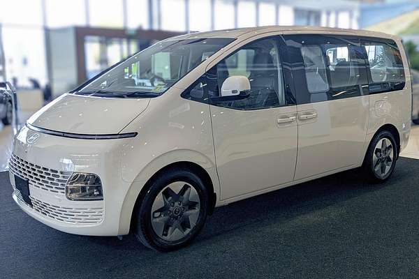 2024 Hyundai STARIA Highlander US4.V3