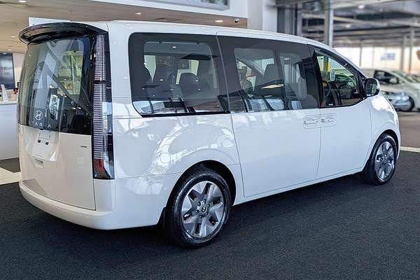 2024 Hyundai STARIA Highlander US4.V3