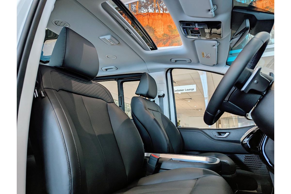 2024 Hyundai STARIA Highlander US4.V3