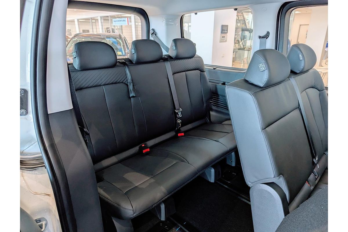 2024 Hyundai STARIA Highlander US4.V3